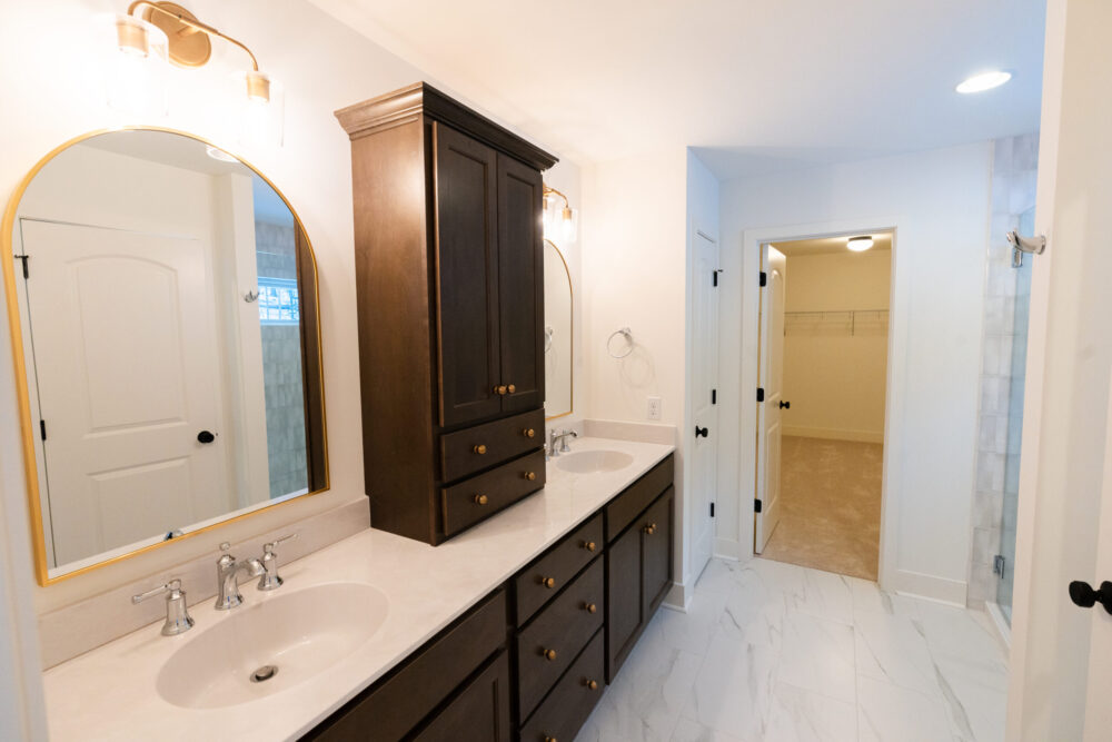 Primary Bathroom 2 (1)